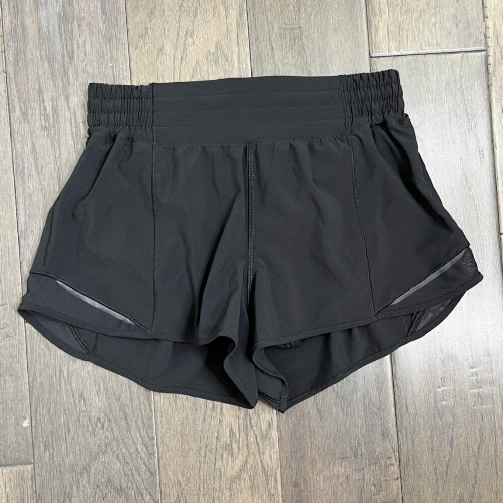 Lululemon Hotty Hot Short *High-Rise 2.5" Black